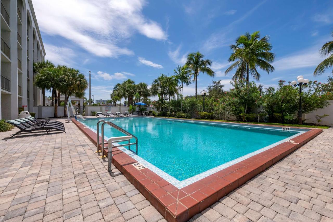 Best Western Plus North Miami-Bal Harbour Eksteriør billede