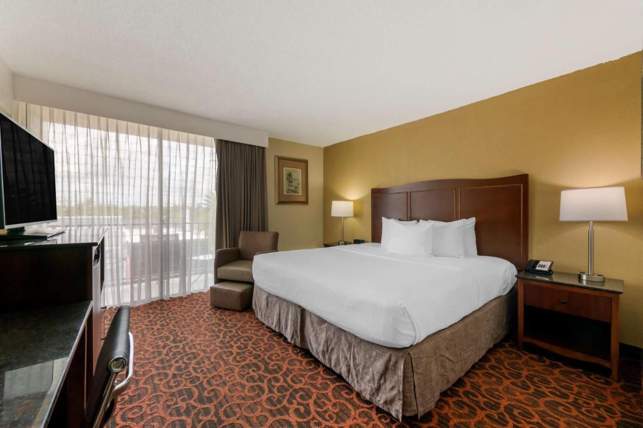 Best Western Plus North Miami-Bal Harbour Eksteriør billede