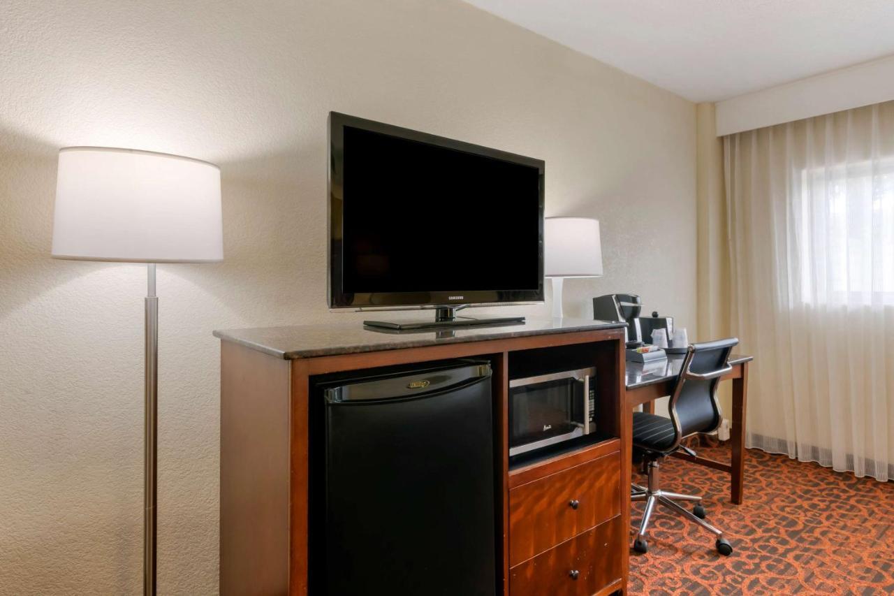 Best Western Plus North Miami-Bal Harbour Eksteriør billede